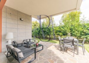 trilocale con giardino Peschiera Borromeo